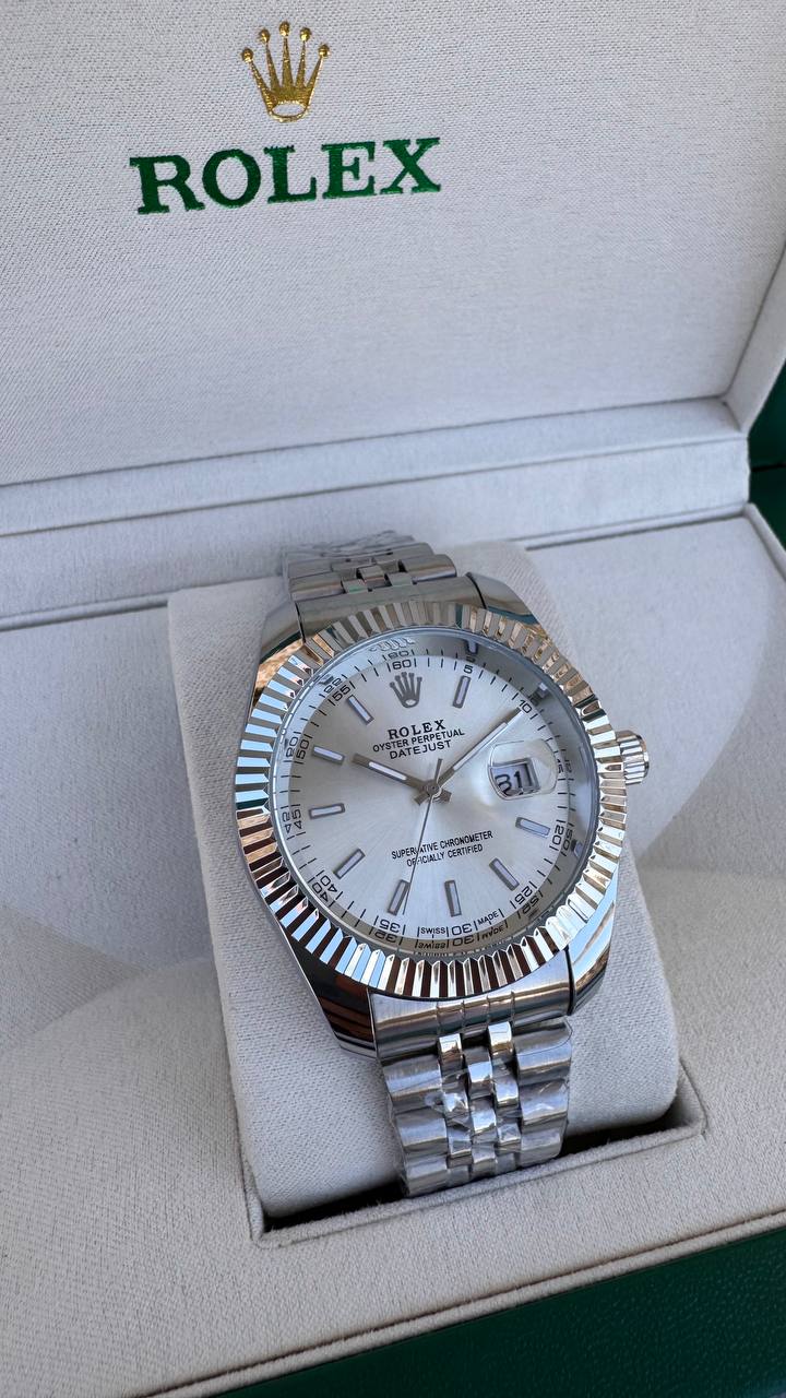 Rolex oyster perpetual datejust